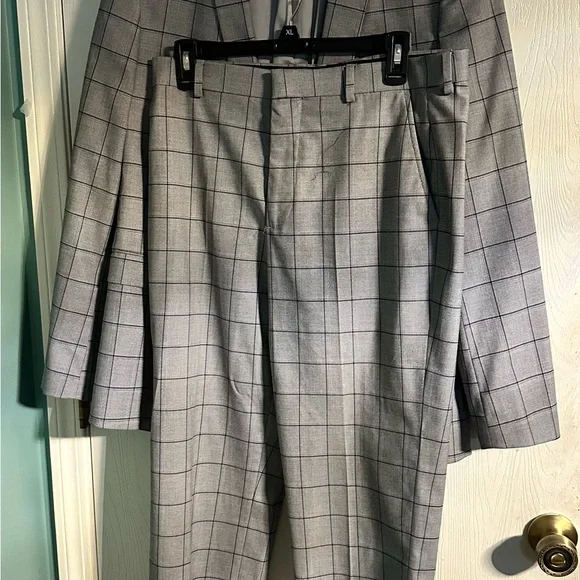 jf j.ferrar Charcoal Windowpane Blazer - Picture 4 of 6